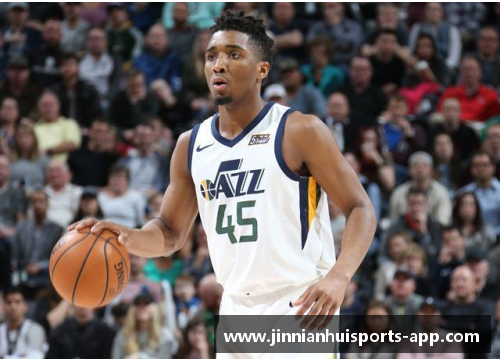 NBA球队成员名单大揭秘：探索每支球队的核心阵容及潜力新秀